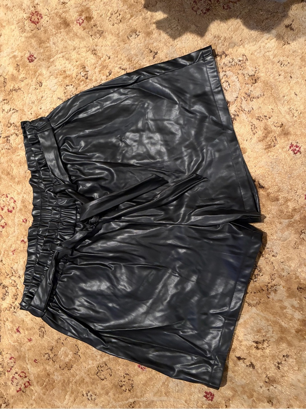 Like New 1x Black vegan Leather Paperbag Waist Shorts festival